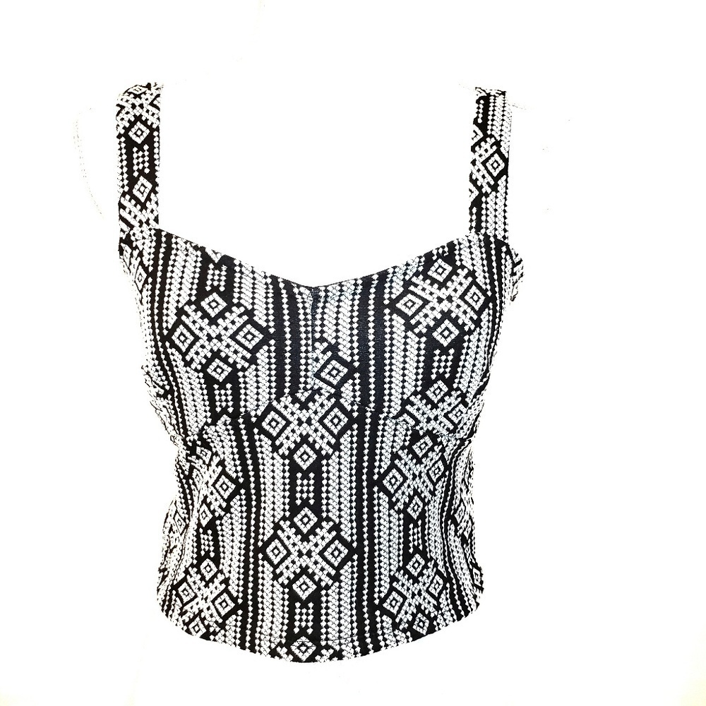 Ginger G B&W Tribal Geometric Print Crop Top